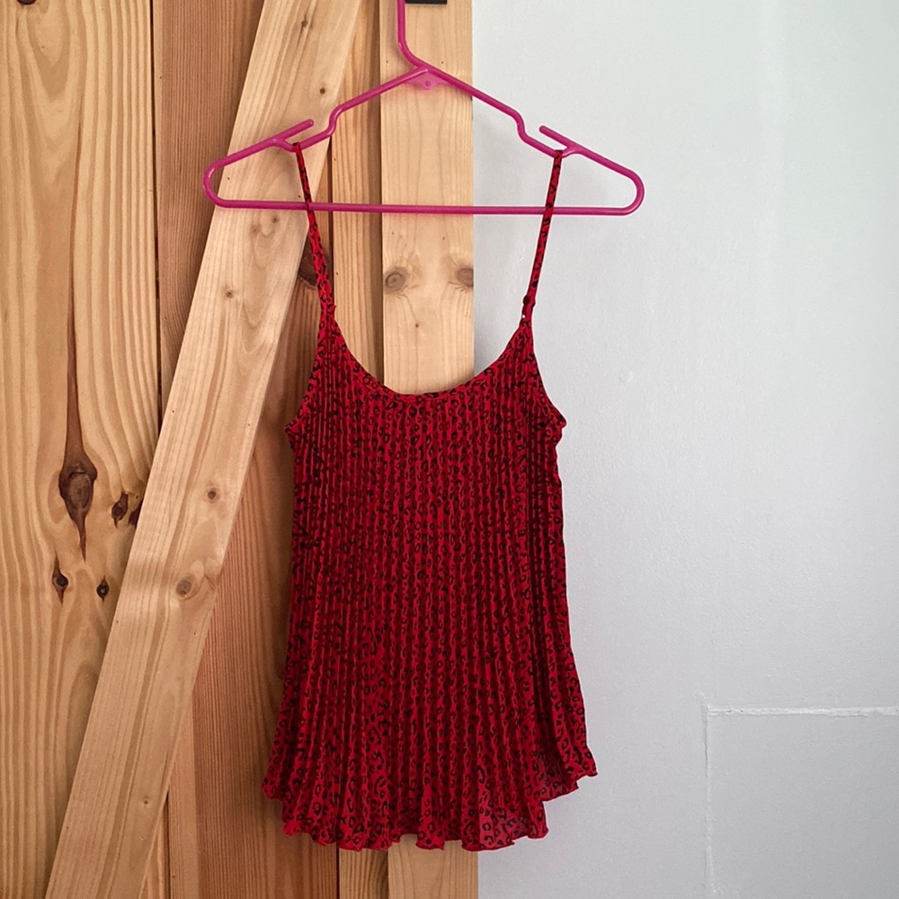 Red cheetah top